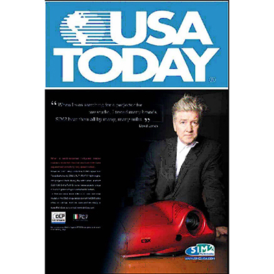 SIM2 и режиссер Дейвид Линч в газете «USA Today»
