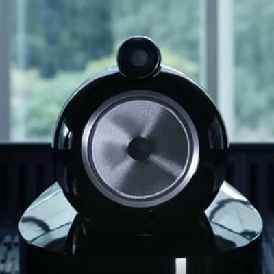 Компания Bowers & Wilkins в 2015 году