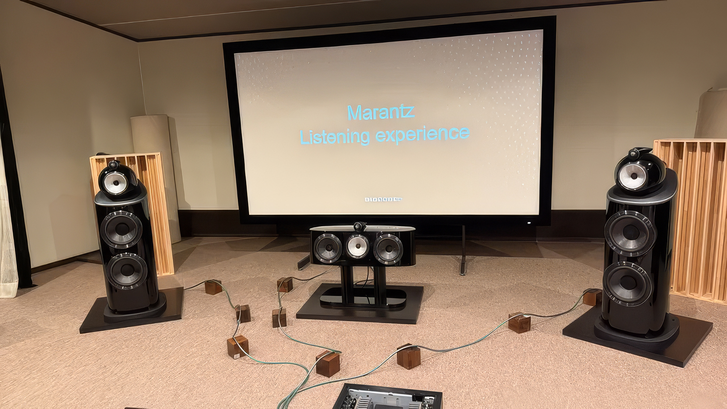 Denon и Marantz показали референсный домашний театр и hi-fi систему за 200 тысяч фунтов ст!